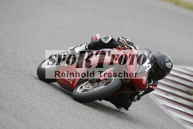 /09 19.04.2026  Caremotion get faster ADR/Gruppe rot/14